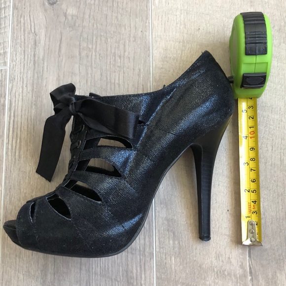 Charlotte Russe black lace up heels size 8 - Picture 4 of 6